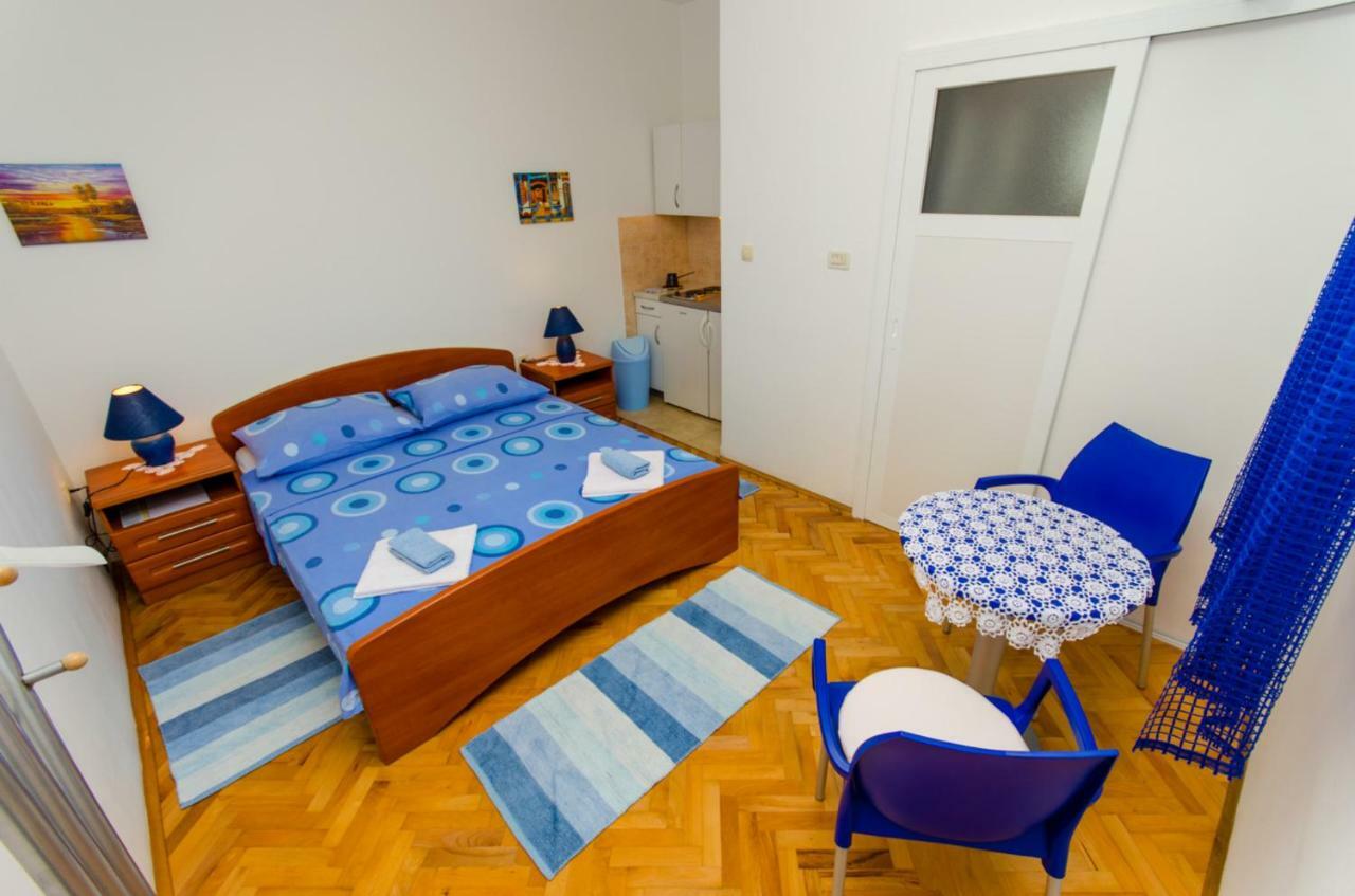 Apartments Ivana Traù Esterno foto